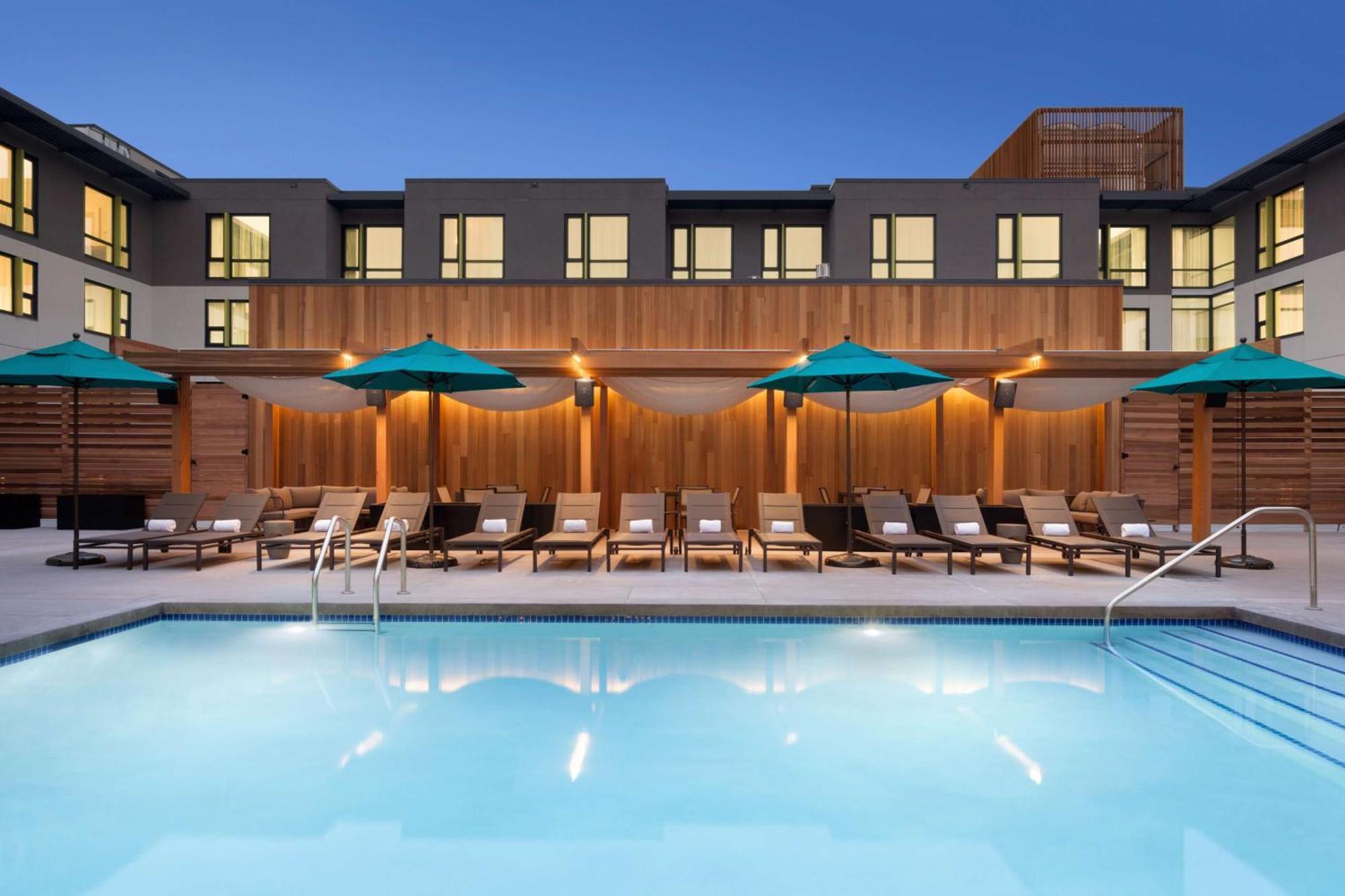 Hilton Garden Inn Boulder Buitenkant foto