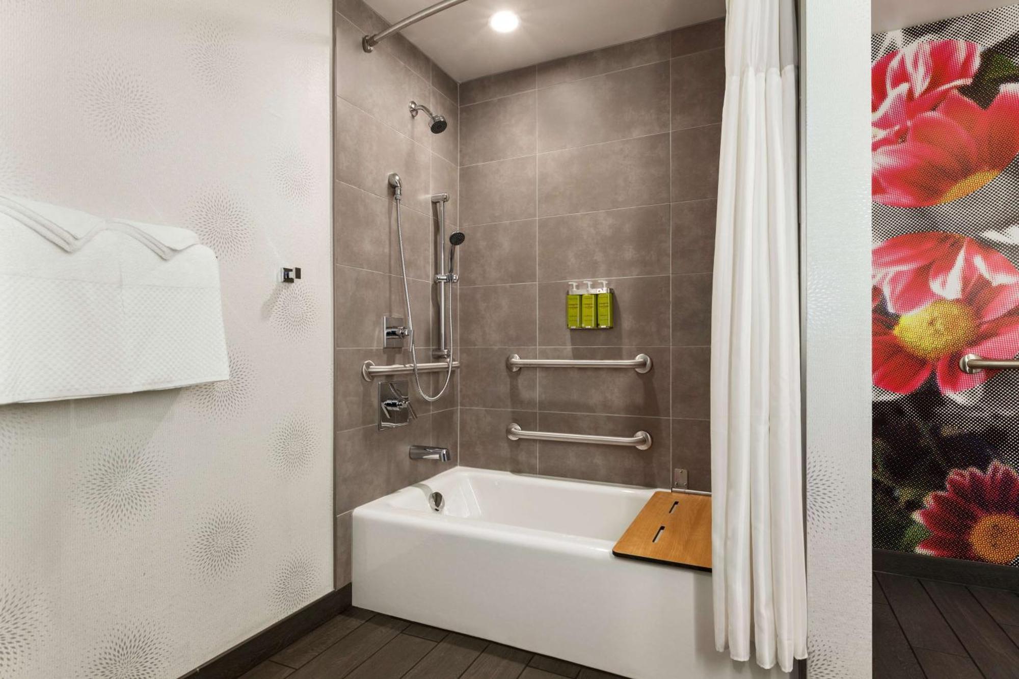 Hilton Garden Inn Boulder Buitenkant foto
