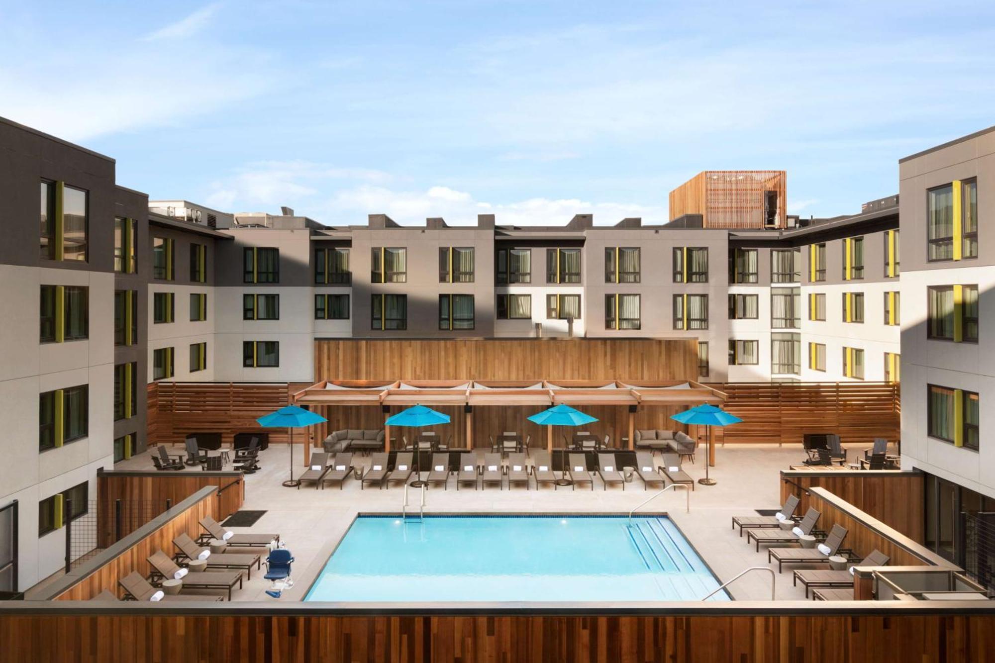 Hilton Garden Inn Boulder Buitenkant foto